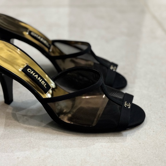 Chanel mesh open toe black slide - Picture 3 of 5
